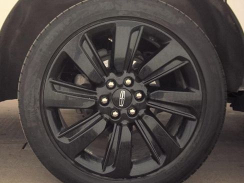 Used 2023 Lincoln Navigator L Black Label image 11