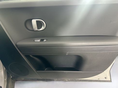 Used 2024 Hyundai Ioniq 5 SEL RWD image 32