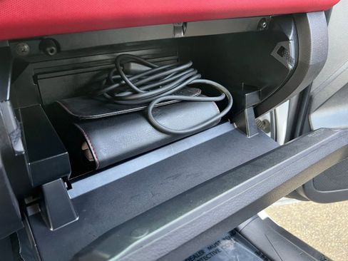 Used 2020 Toyota Tacoma SR5 image 40