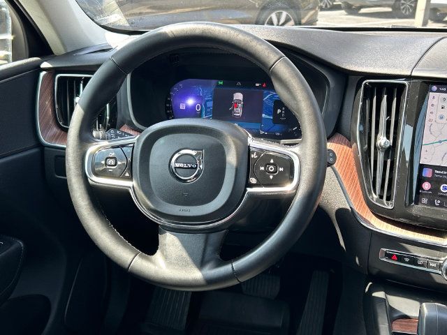 Certified 2023 Volvo XC60 B5 Plus w/ Climate Package AWD/4WD image 24
