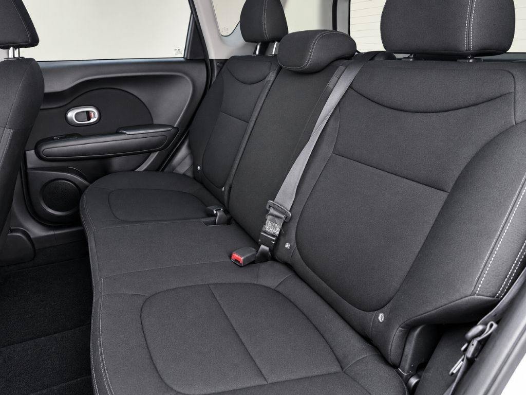Used 2016 Kia Soul FWD image 18