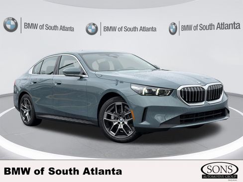 New 2026 BMW 530i w/ Convenience Package RWD image 1