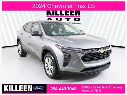 Used 2024 Chevrolet Trax LS w/ Driver Confidence Package