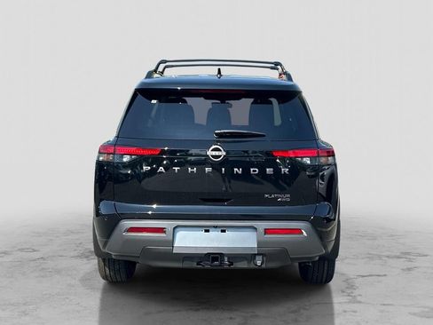 New 2026 Nissan Pathfinder Platinum AWD/4WD image 3