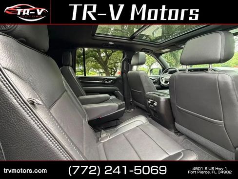 Used 2021 GMC Yukon XL Denali AWD/4WD image 11