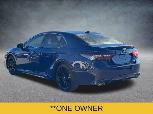 Used 2023 Toyota Camry XSE image 5