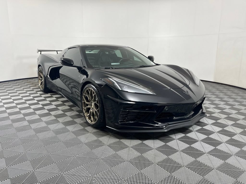 Used 2023 Chevrolet Corvette Stingray Premium Conv w/ Z51 Performance Package RWD image 12