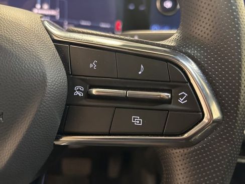 Used 2026 Chevrolet Equinox EV LT FWD image 11