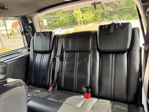 Used 2016 Lincoln Navigator Reserve image 33