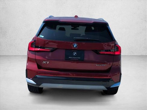 New 2026 BMW X1 xDrive28i w/ Technology Package AWD/4WD image 8