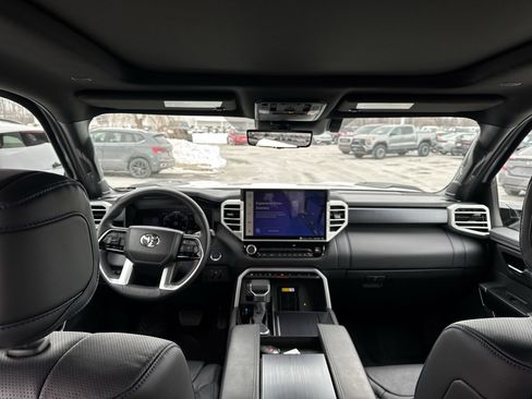 Used 2024 Toyota Tundra Platinum image 21