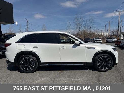Used 2024 MAZDA CX-90 Plug-In Hybrid w/ Premium Plus AWD/4WD image 8