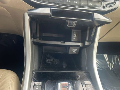 Used 2016 Honda Accord EX-L image 15