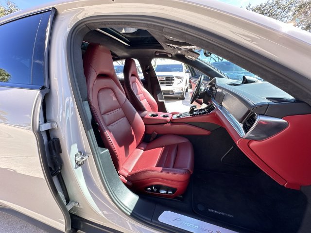 Used 2019 Porsche Panamera Turbo AWD/4WD image 34
