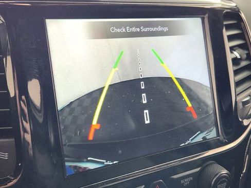 Used 2021 Jeep Grand Cherokee High Altitude image 23