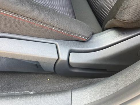 New 2026 Nissan Sentra SR w/ Floor Mat Package FWD image 10