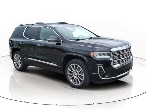 Used 2022 GMC Acadia Denali w/ Denali Ultimate Package AWD/4WD image 2