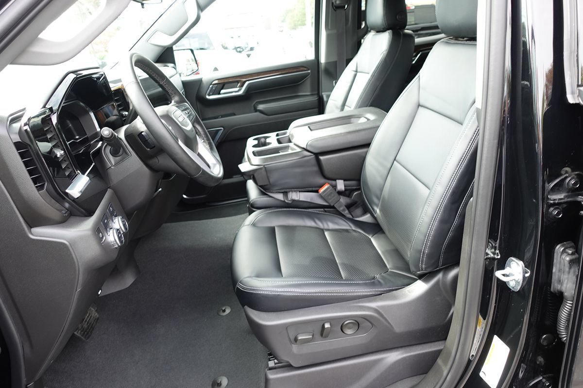 Used 2024 GMC Sierra 1500 Elevation AWD/4WD image 19