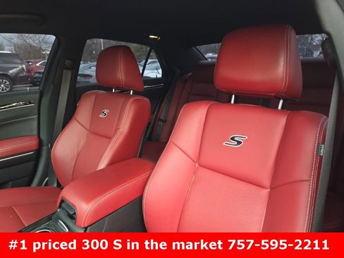 Used 2021 Chrysler 300 S w/ S Model Appearance Package image 11