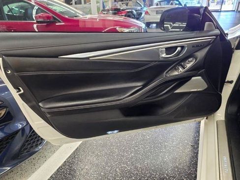 Used 2018 INFINITI Q60 3.0t Luxe w/ Sensory Package 3.0T Luxe AWD/4WD image 28