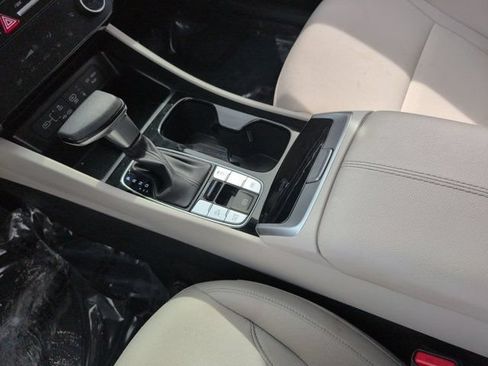 Used 2025 Hyundai Tucson SEL FWD image 23