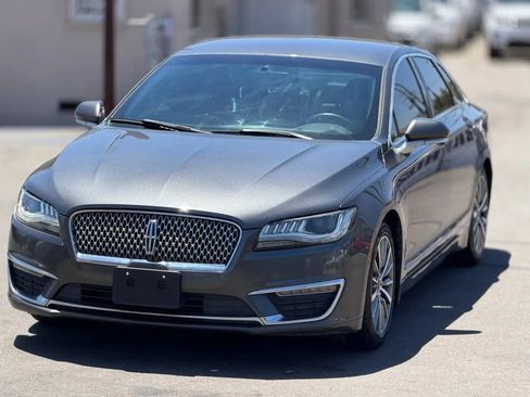 Used 2017 Lincoln MKZ Premiere FWD image 5
