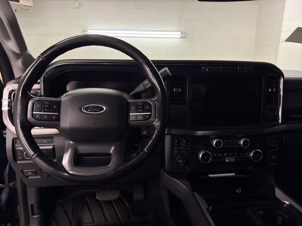 Used 2024 Ford F250 Lariat AWD/4WD image 8