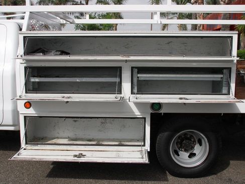 Used 2017 Chevrolet Silverado 3500 W/T w/ WT Convenience Package image 6