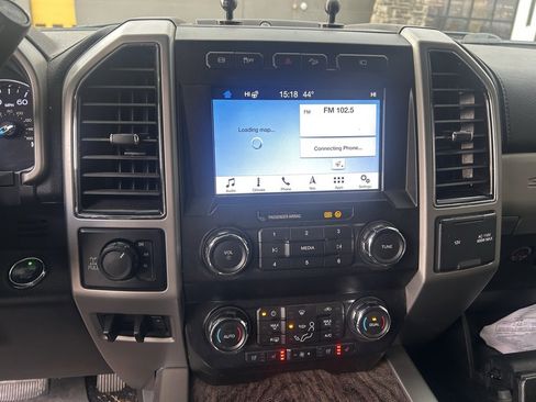 Used 2019 Ford F250 Lariat w/ Lariat Ultimate Package image 11