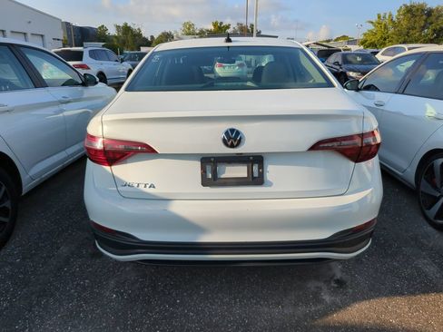 Certified 2024 Volkswagen Jetta S FWD image 3