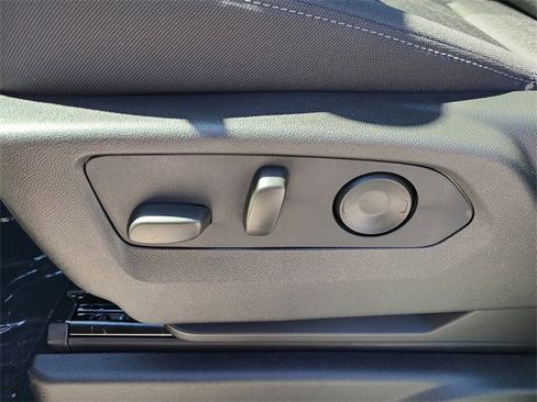 New 2026 Chevrolet Suburban LS image 24