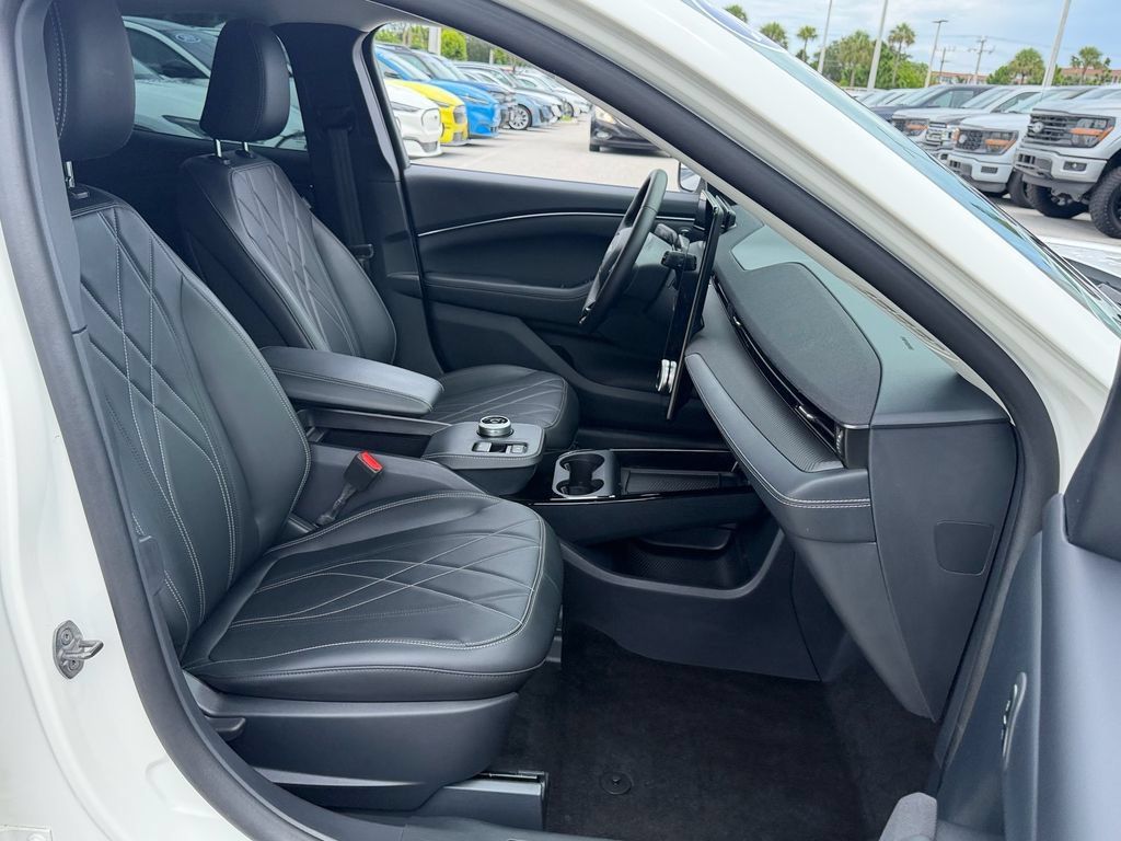 Used 2024 Ford Mustang Mach-E Select RWD image 18