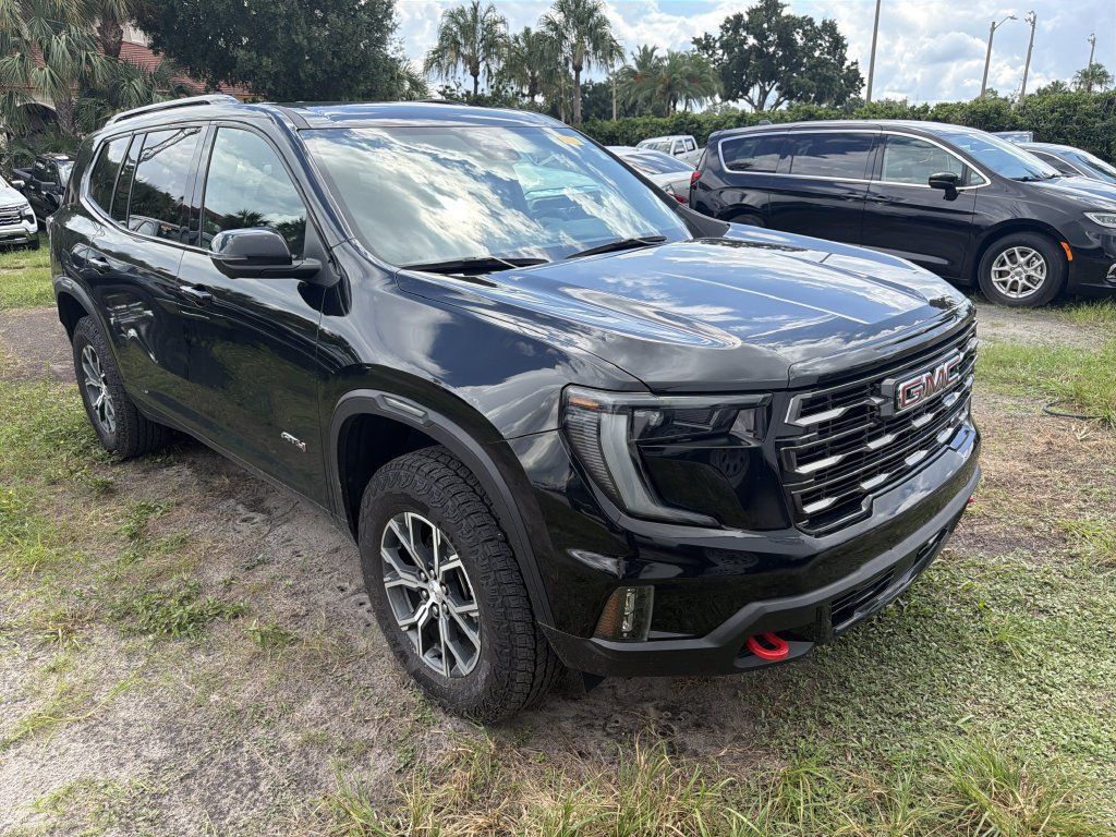 Used 2025 GMC Acadia AT4 AWD/4WD image 1