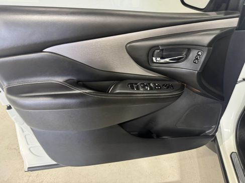 Used 2021 Nissan Murano SL AWD/4WD image 18