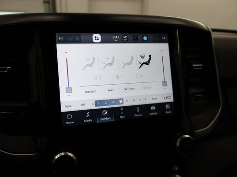 Used 2022 RAM 1500 Big Horn AWD/4WD image 43