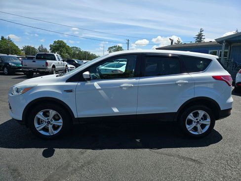Used 2014 Ford Escape SE AWD/4WD image 2
