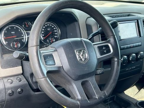 Used 2011 RAM 2500 ST w/ ST Popular Equipment Group AWD/4WD image 3