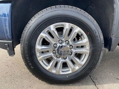 Certified 2022 GMC Sierra 2500 Denali w/ Denali Ultimate Package image 24