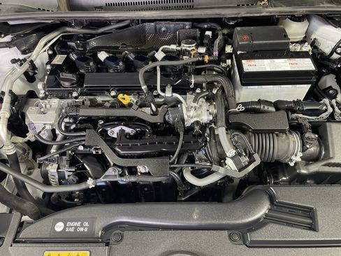 Used 2024 Toyota Corolla LE image 10