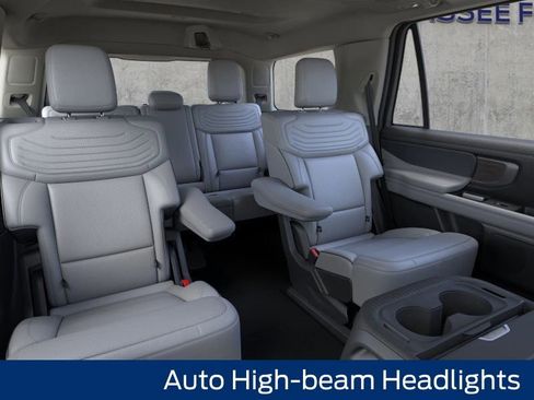 New 2025 Ford Expedition Platinum w/ Platinum Ultimate Package image 16
