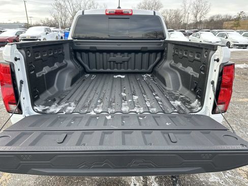 Certified 2025 Chevrolet Colorado ZR2 w/ Technology Package image 11