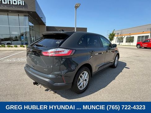 Used 2021 Ford Edge SE AWD/4WD image 3