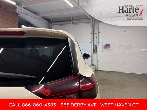 Certified 2023 Nissan Rogue SV image 47