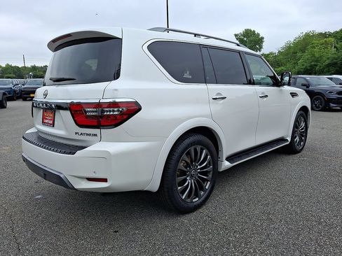 Used 2023 Nissan Armada Platinum w/ Captain's Chairs Package AWD/4WD image 6
