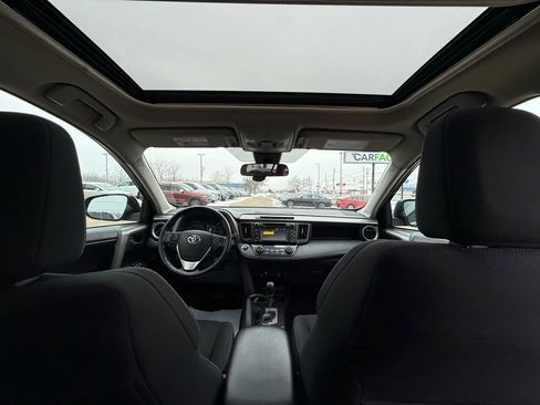 Used 2018 Toyota RAV4 Adventure image 25
