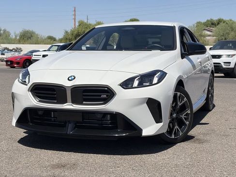Used 2025 BMW M235i xDrive AWD/4WD image 4