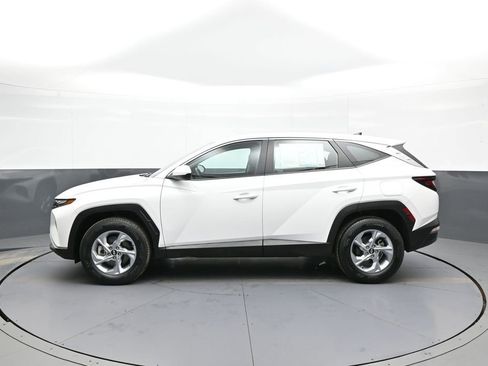 Certified 2023 Hyundai Tucson SE image 9