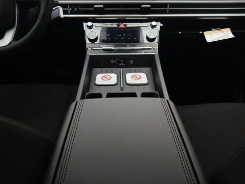 New 2026 Hyundai Santa Fe SE FWD image 11