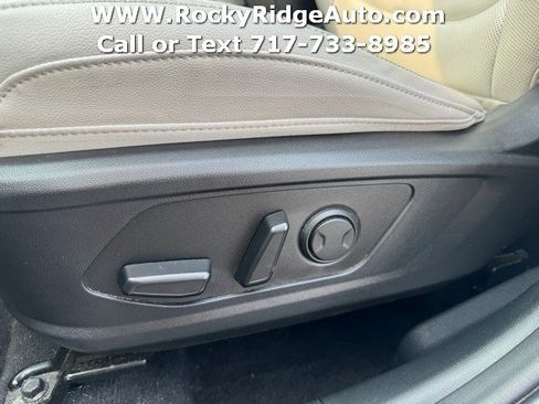 Used 2023 Hyundai Tucson SEL w/ Convenience Package AWD/4WD image 10