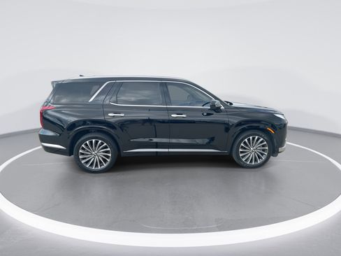Used 2023 Hyundai Palisade Calligraphy image 9